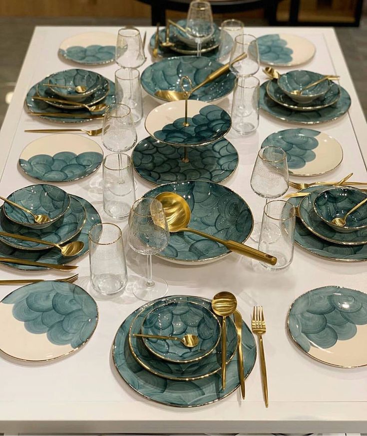 romantic crockery ideas